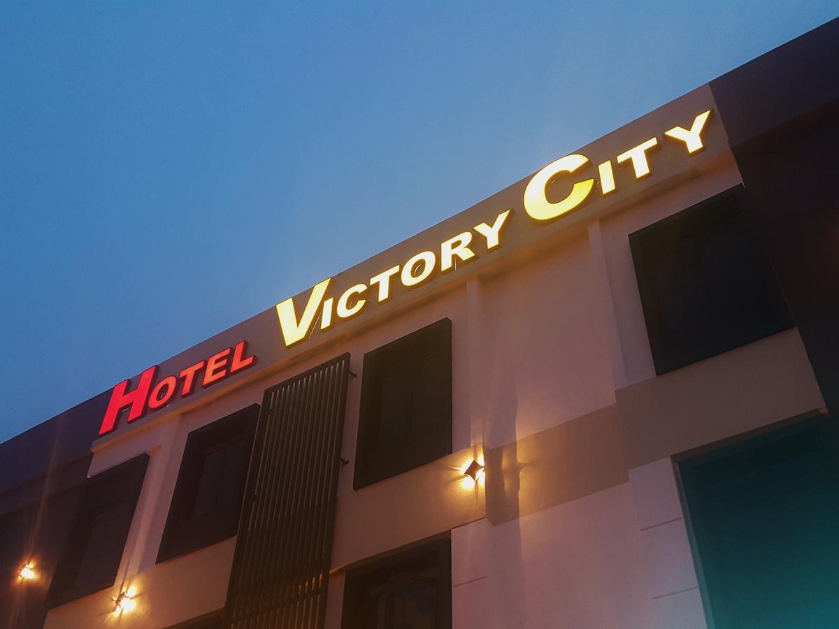 Hotel Zamburger Victory City Τζόχορ Μπάχρου Εξωτερικό φωτογραφία