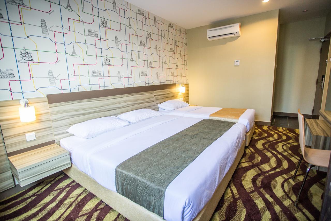 Hotel Zamburger Victory City Τζόχορ Μπάχρου Δωμάτιο φωτογραφία